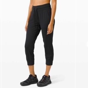 Lululemon Ready to Rulu Jogger Crop Black 4